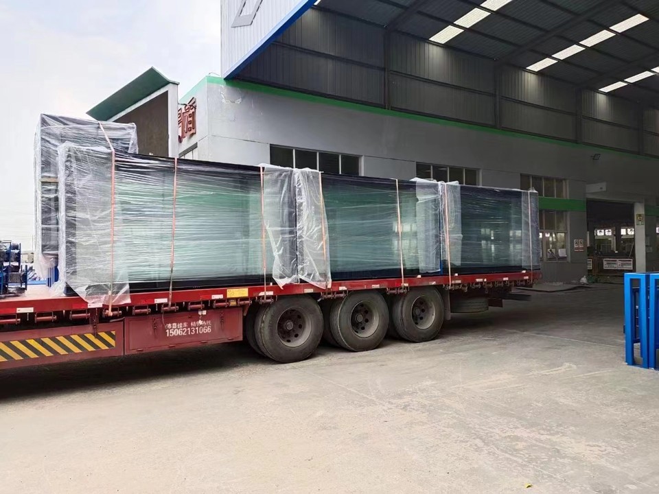 公交車(chē)候車(chē)亭發(fā)貨圖