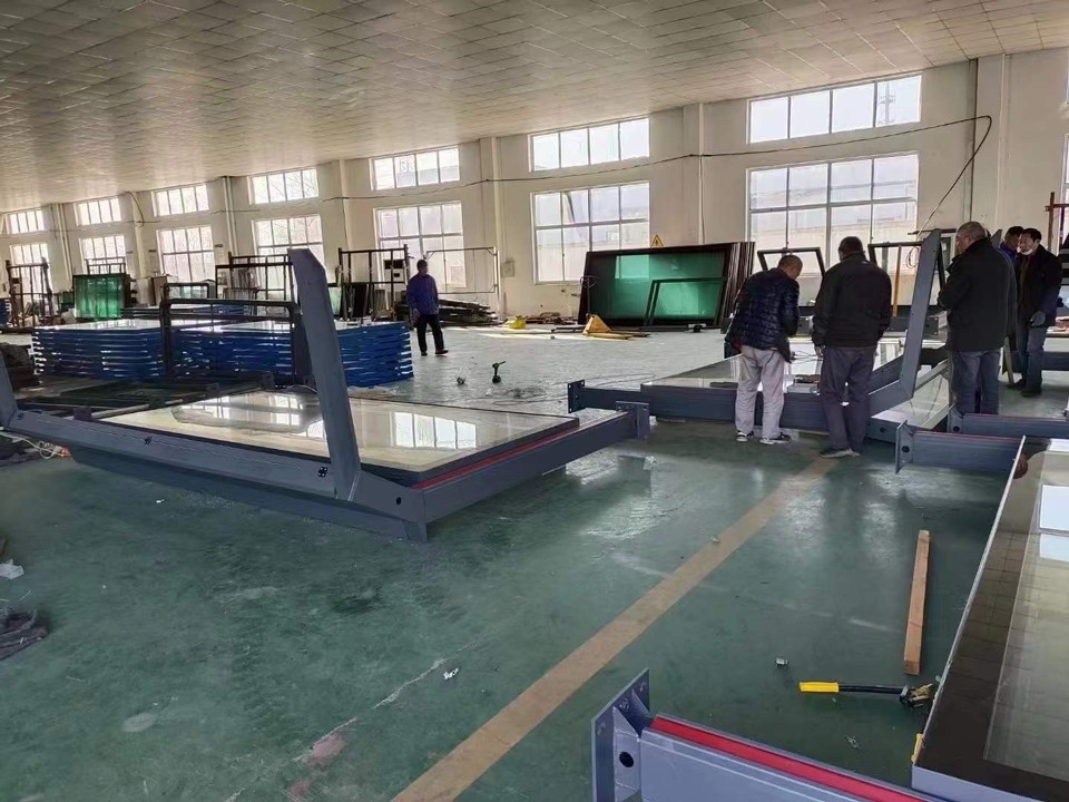 漢武第九車公交站站臺(tái)發(fā)貨圖 漢武第九車公交站站臺(tái)發(fā)貨圖