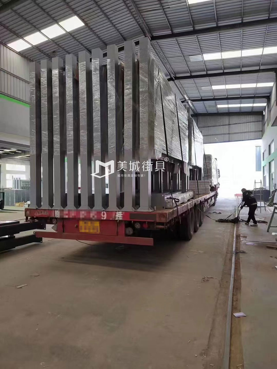 2023.3.19美城街具供應云南公交站臺發(fā)貨實拍 2023.3.19美城街具供應云南公交站臺發(fā)貨實拍